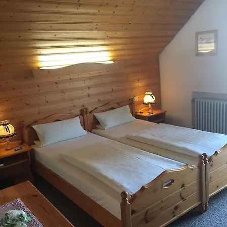 Gaestehaus Eder Hotel Schrobenhausen